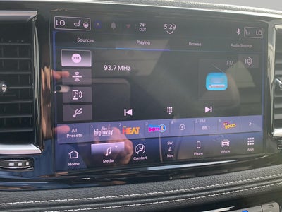 2025 Chrysler Pacifica Limited AWD