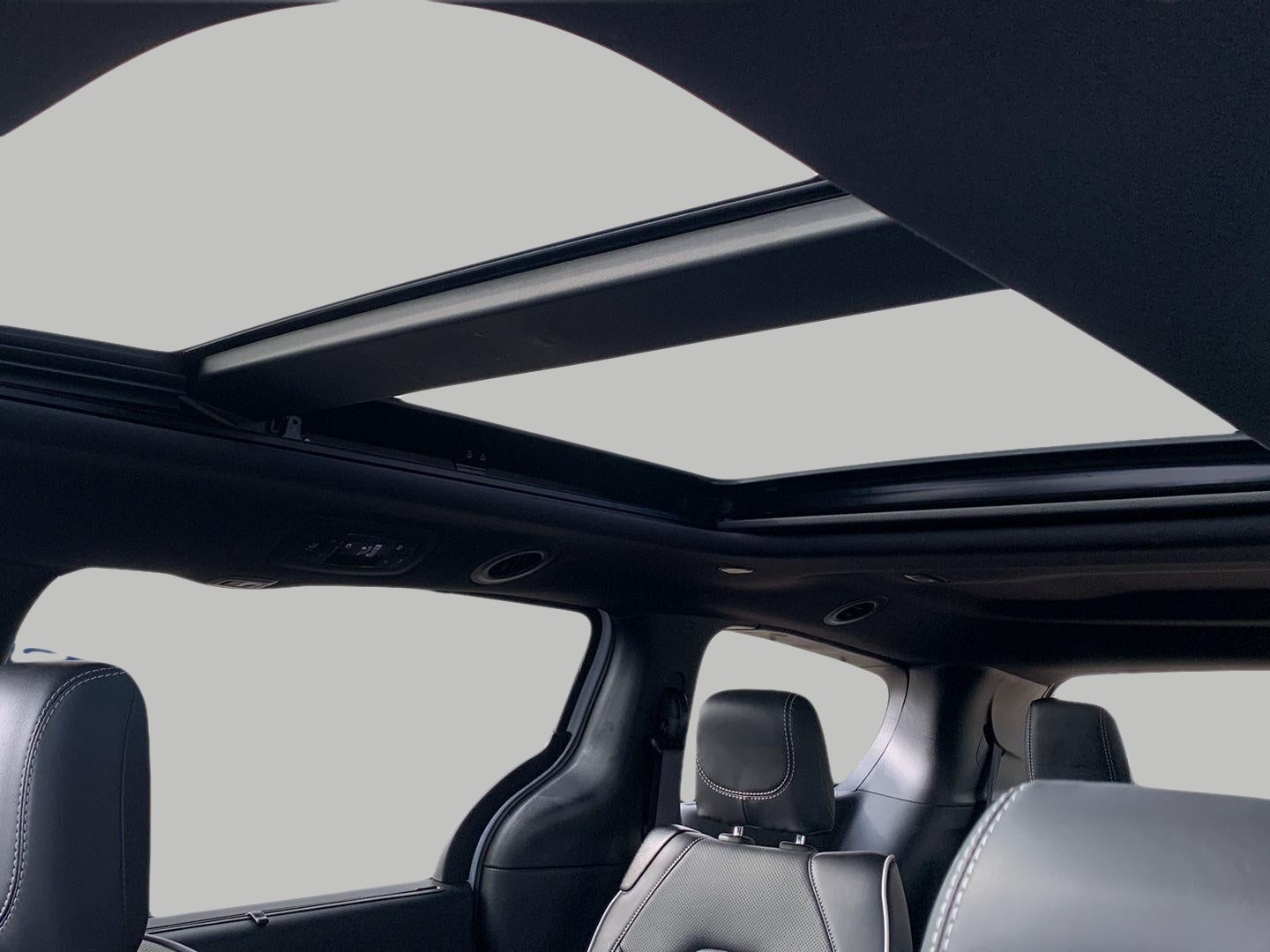 2025 Chrysler Pacifica Limited AWD