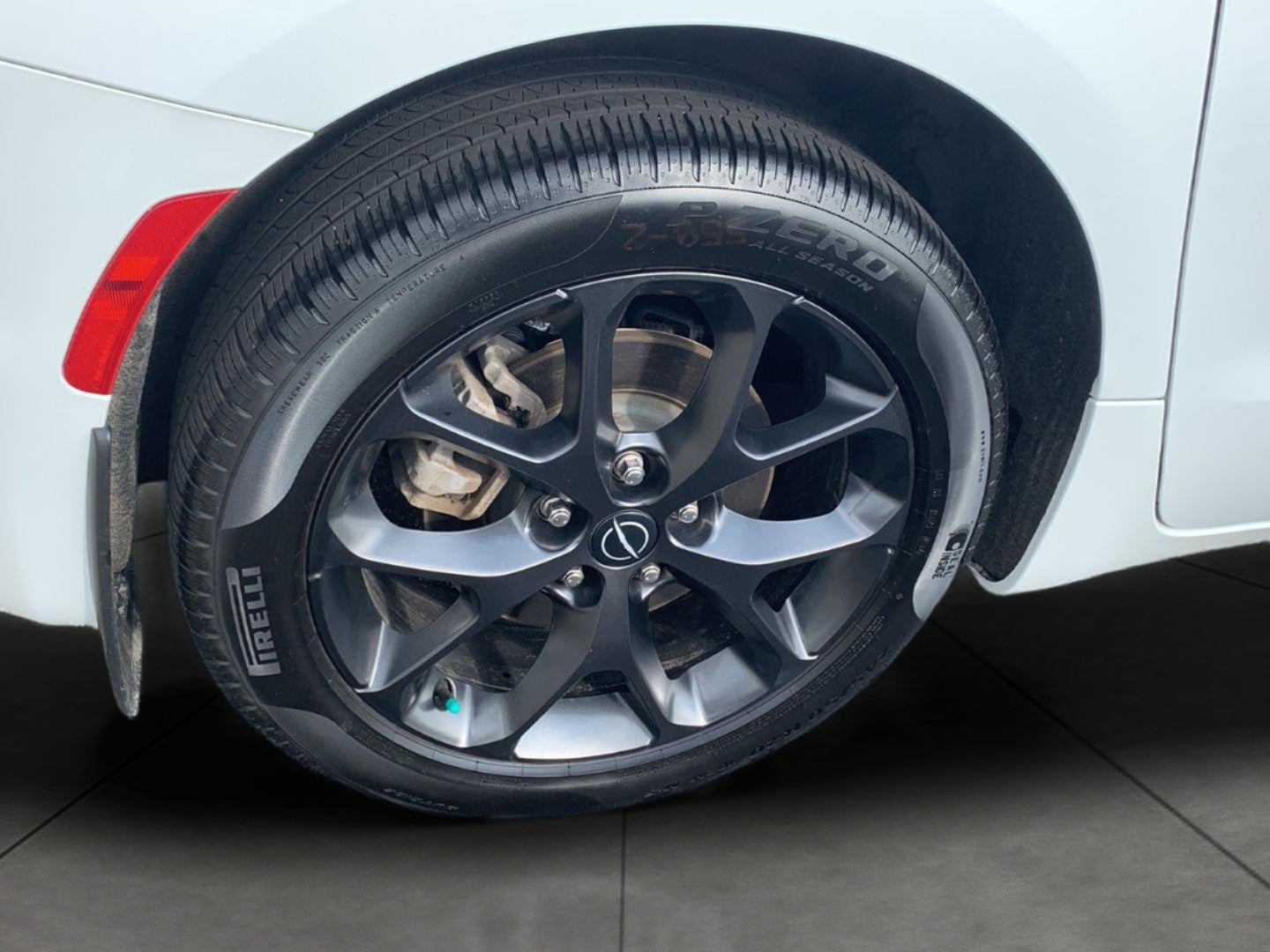 2025 Chrysler Pacifica Limited AWD