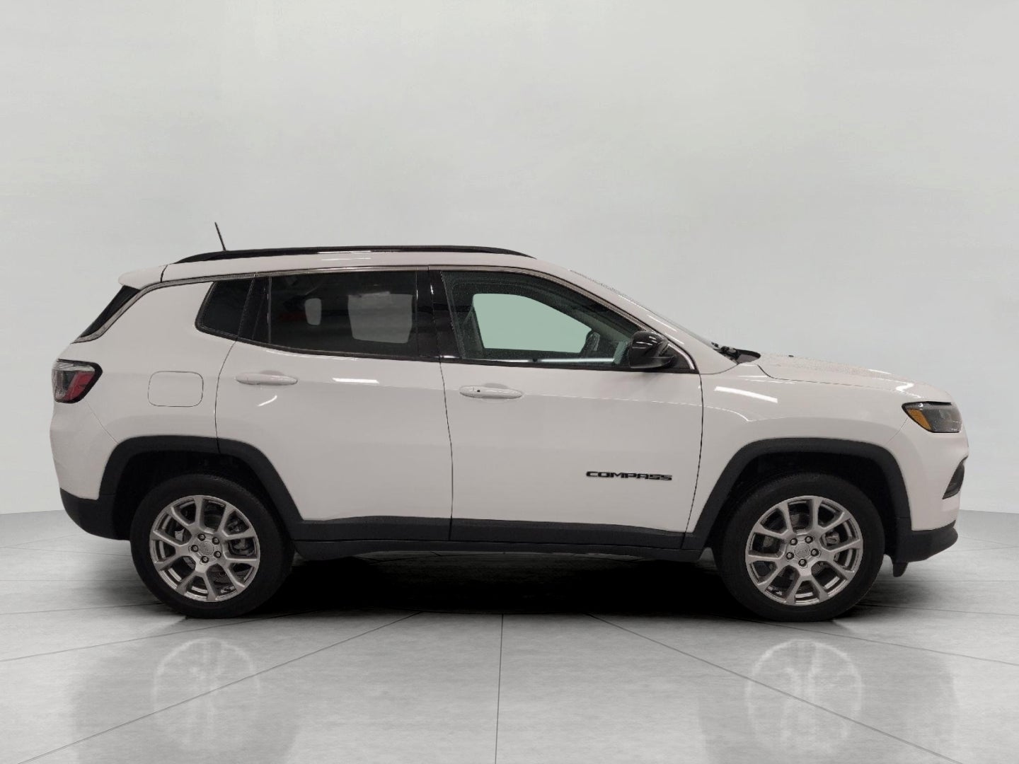 2022 Jeep Compass Latitude Lux 4x4