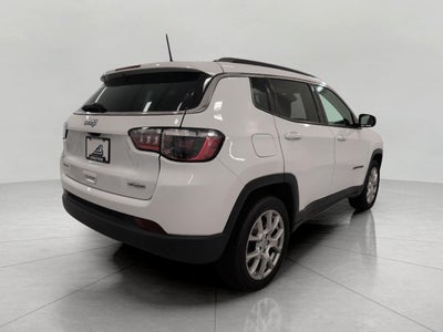 2022 Jeep Compass Latitude Lux 4x4