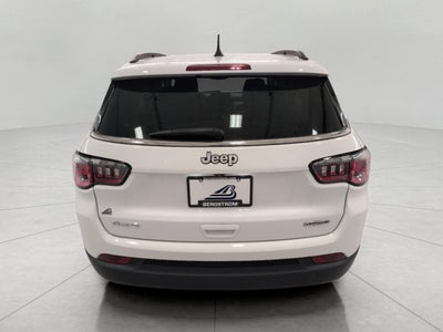 2022 Jeep Compass Latitude Lux 4x4