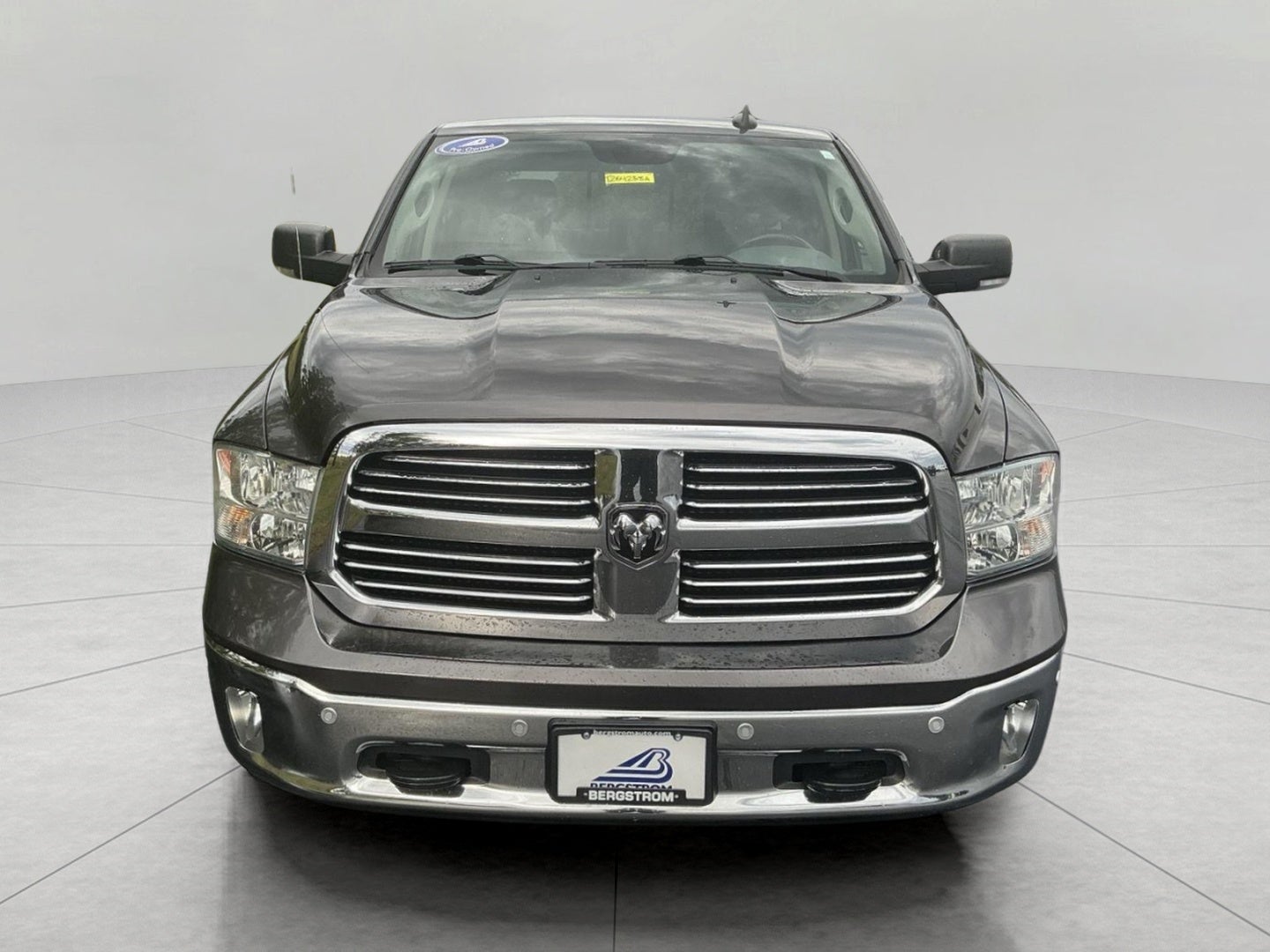 2017 RAM 1500 Big Horn Crew Cab 4x4 5'7' Box