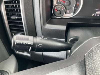 2018 RAM 1500 Big Horn Crew Cab 4x4 5'7' Box
