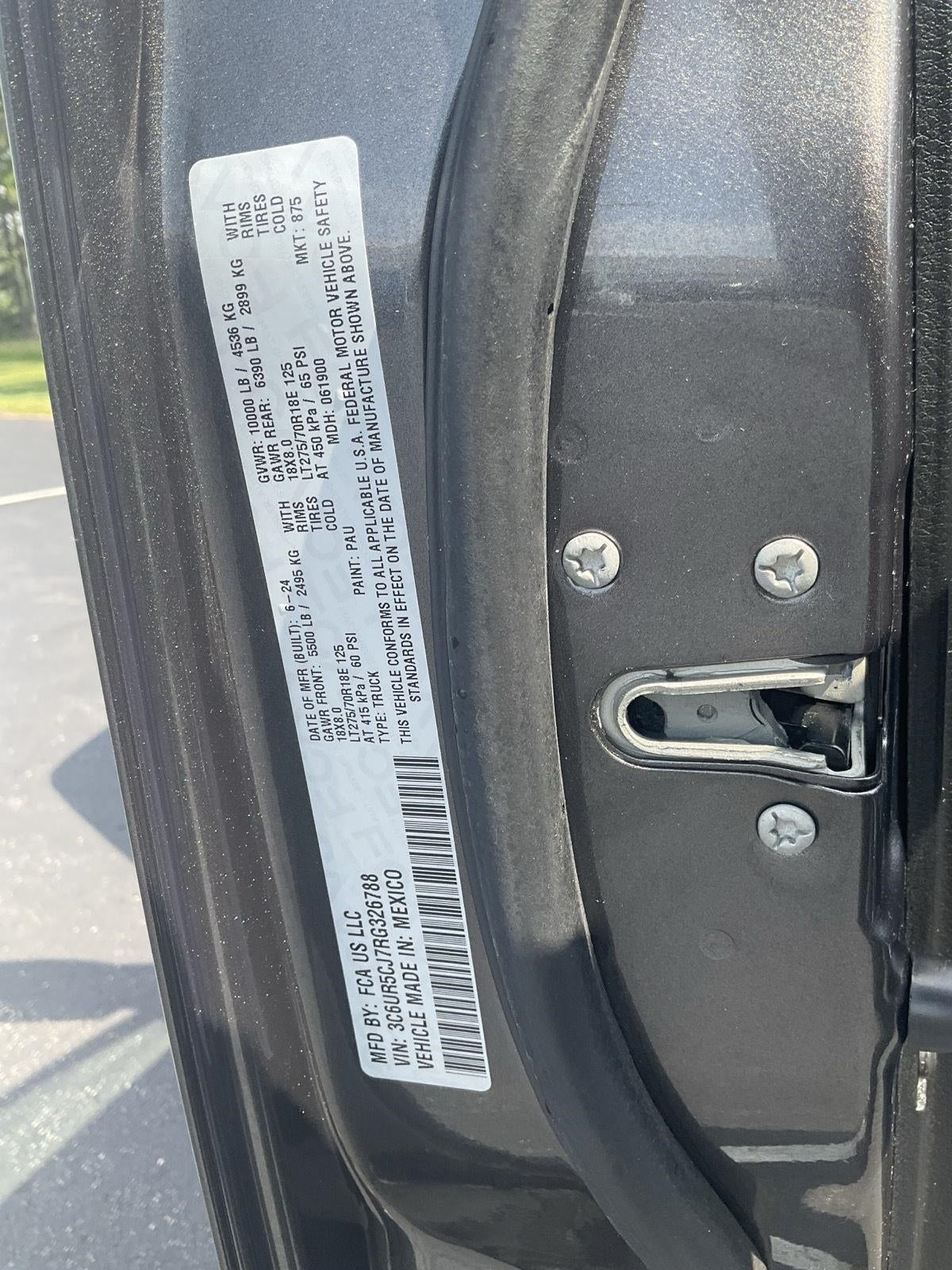 2024 RAM 2500 Tradesman Crew Cab 4x4 6'4' Box