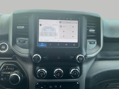 2024 RAM 2500 Tradesman Crew Cab 4x4 6'4' Box