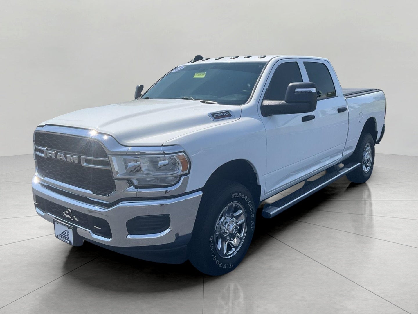 2024 RAM 2500 Tradesman Crew Cab 4x4 6'4' Box