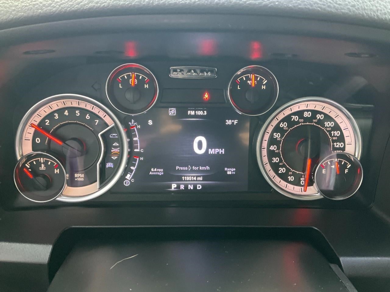 2017 RAM 2500 Big Horn Crew Cab 4x4 6'4' Box