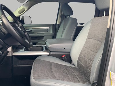 2017 RAM 2500 Big Horn Crew Cab 4x4 6'4' Box