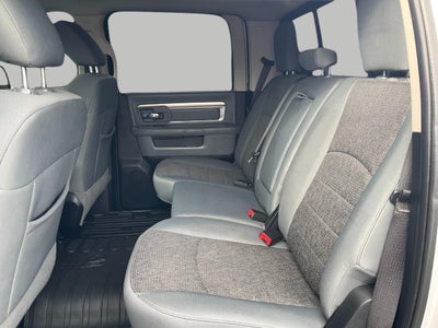 2017 RAM 2500 Big Horn Crew Cab 4x4 6'4' Box