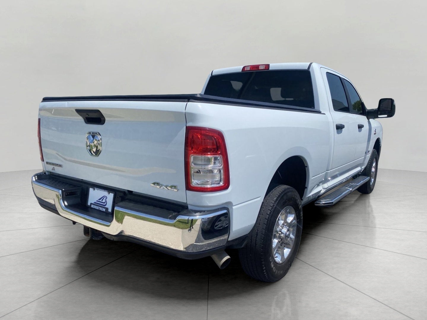 2023 RAM 2500 Big Horn Crew Cab 4x4 6'4' Box
