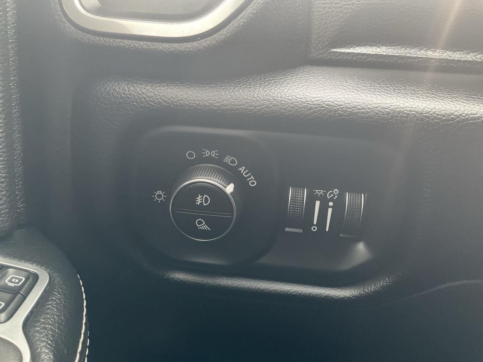 2023 RAM 2500 Laramie Crew Cab 4x4 6'4' Box