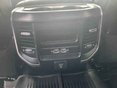 2023 RAM 2500 Laramie Crew Cab 4x4 6'4' Box