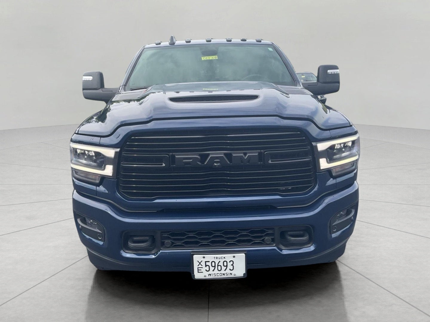 2023 RAM 2500 Laramie Crew Cab 4x4 6'4' Box