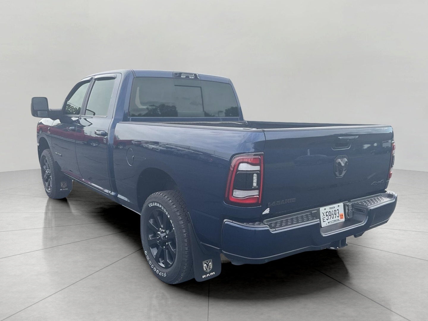 2023 RAM 2500 Laramie Crew Cab 4x4 6'4' Box