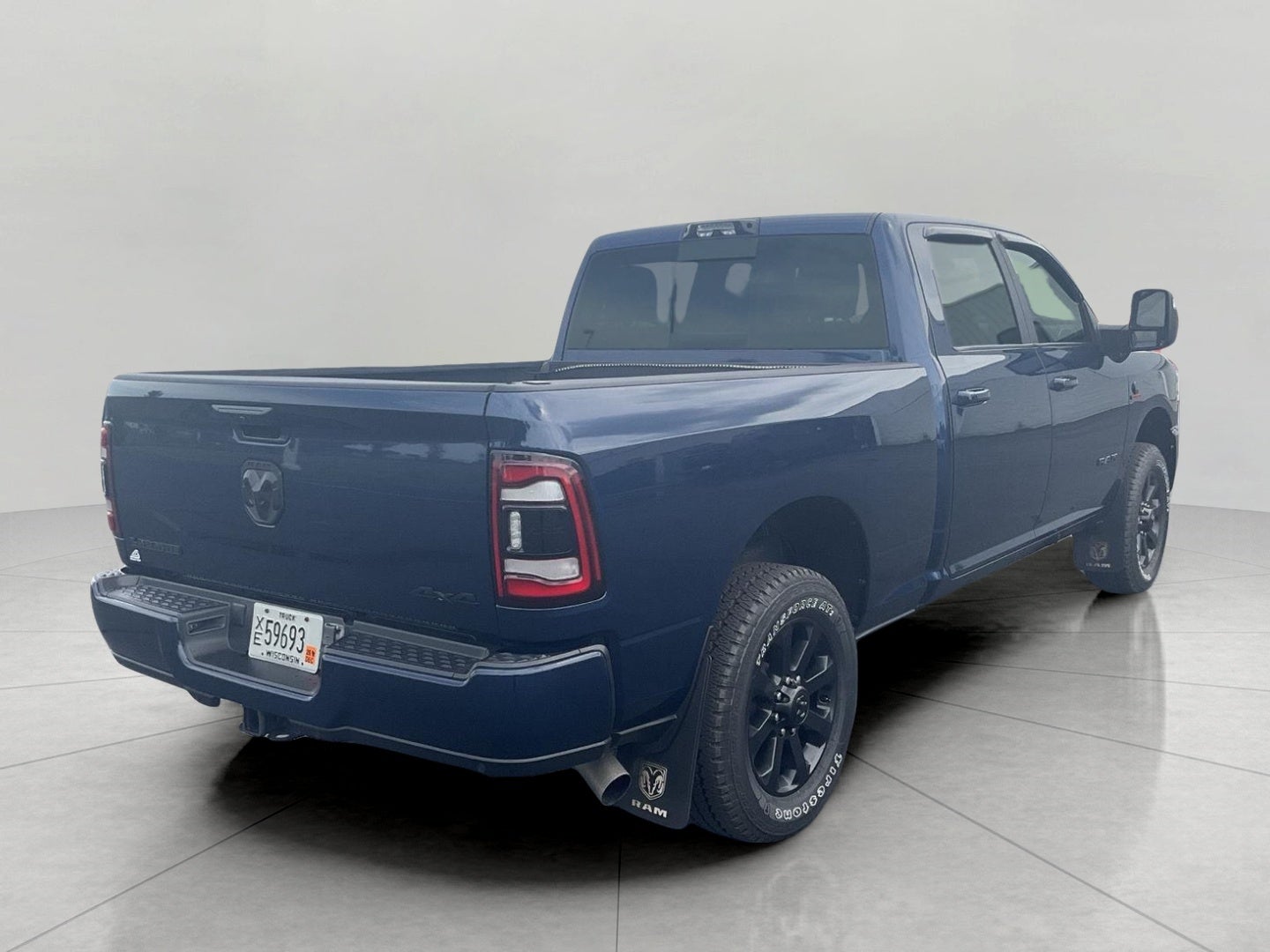2023 RAM 2500 Laramie Crew Cab 4x4 6'4' Box