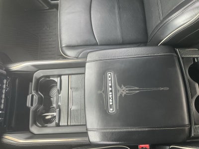 2020 RAM 2500 Limited 4x4 Crew Cab 6'4 Box