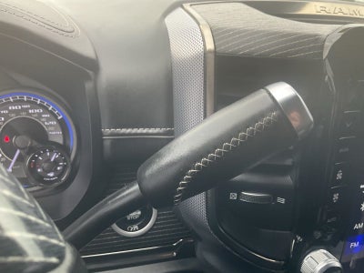 2020 RAM 2500 Limited 4x4 Crew Cab 6'4 Box