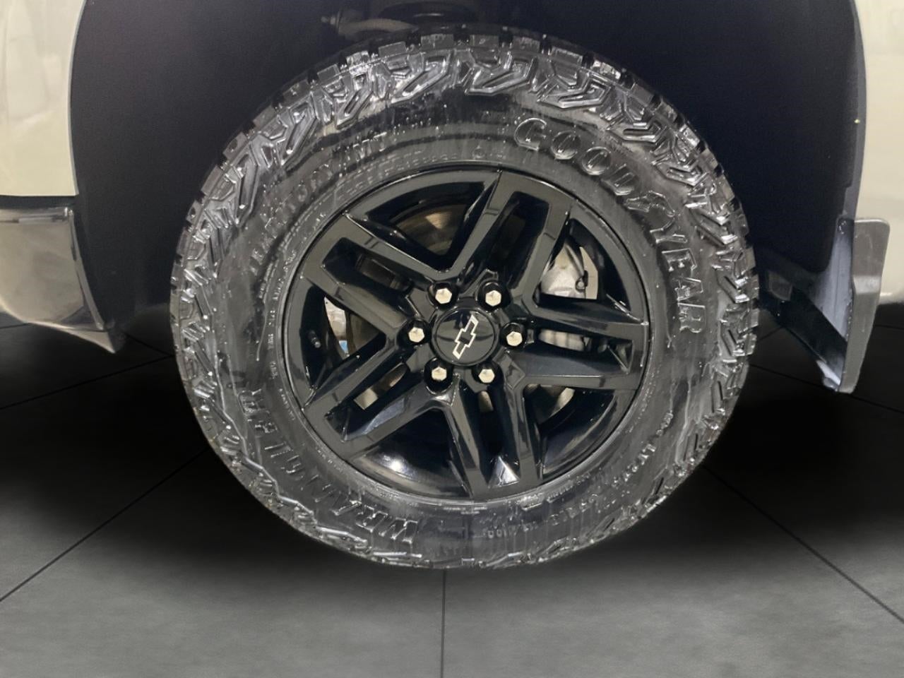 2023 Chevrolet Silverado 1500 4WD Crew Cab Short Bed LT Trail Boss