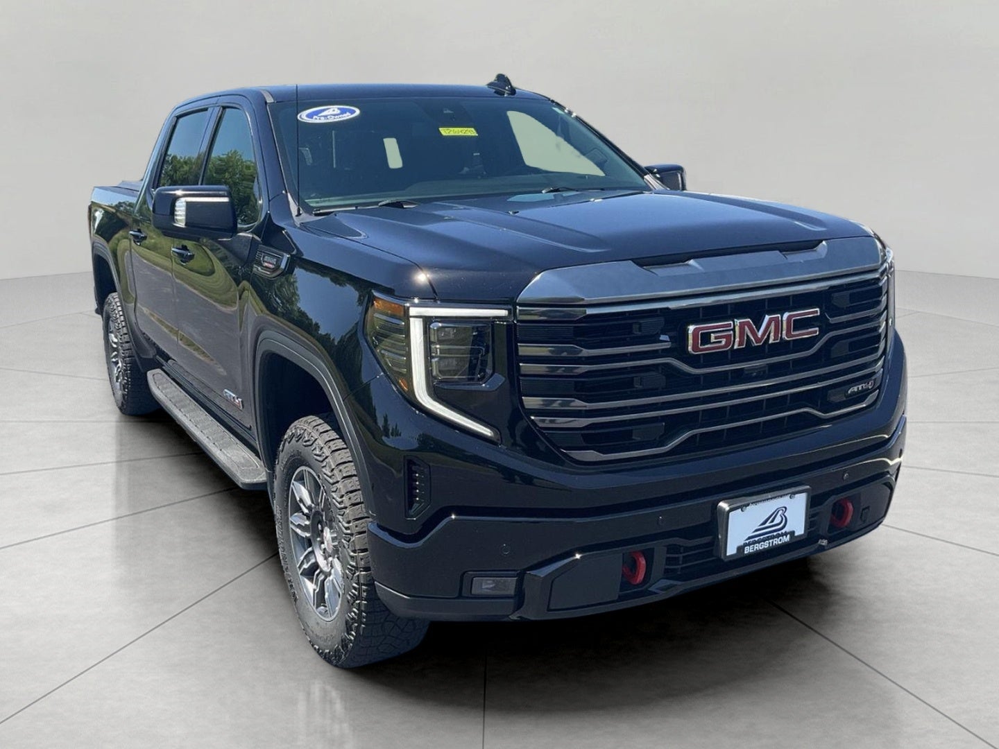 2024 GMC Sierra 1500 4WD Crew Cab 147 AT4