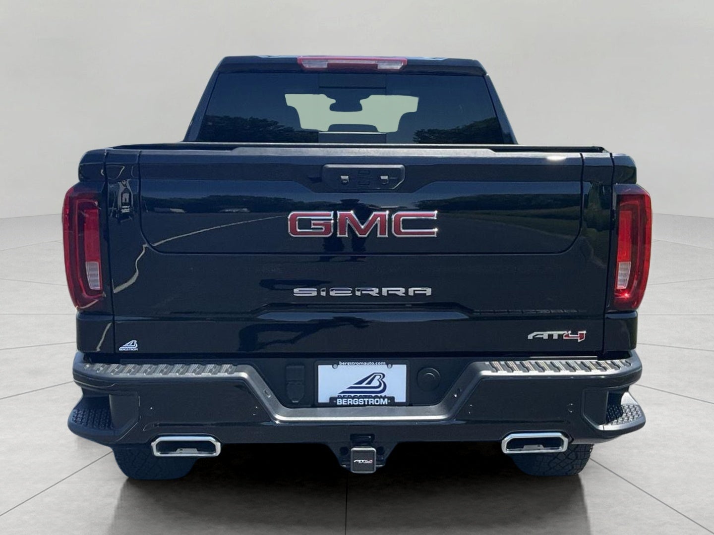 2024 GMC Sierra 1500 4WD Crew Cab 147 AT4