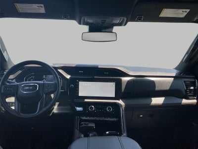 2024 GMC Sierra 1500 4WD Crew Cab 147 AT4
