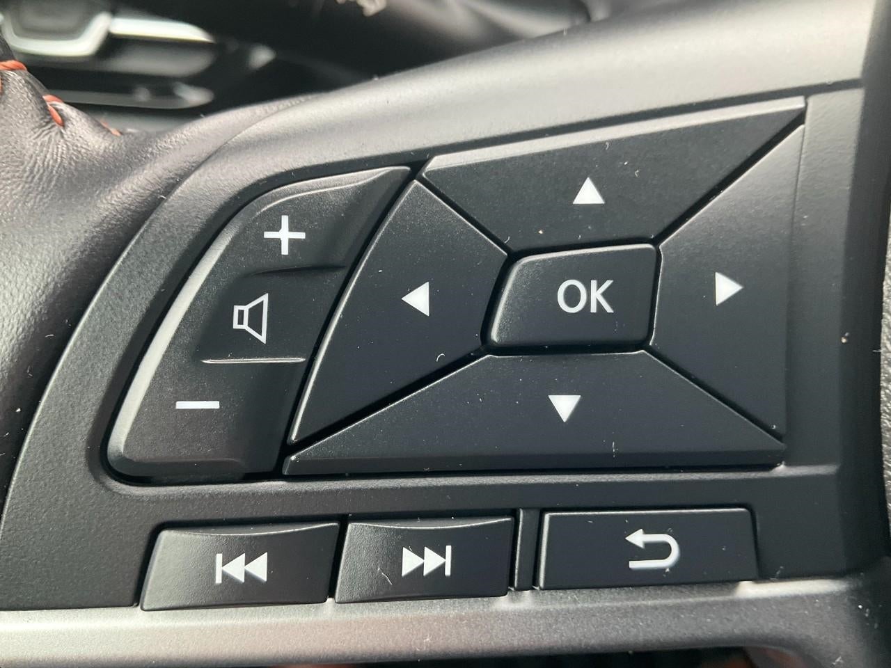 2020 Nissan Sentra SR Xtronic CVT