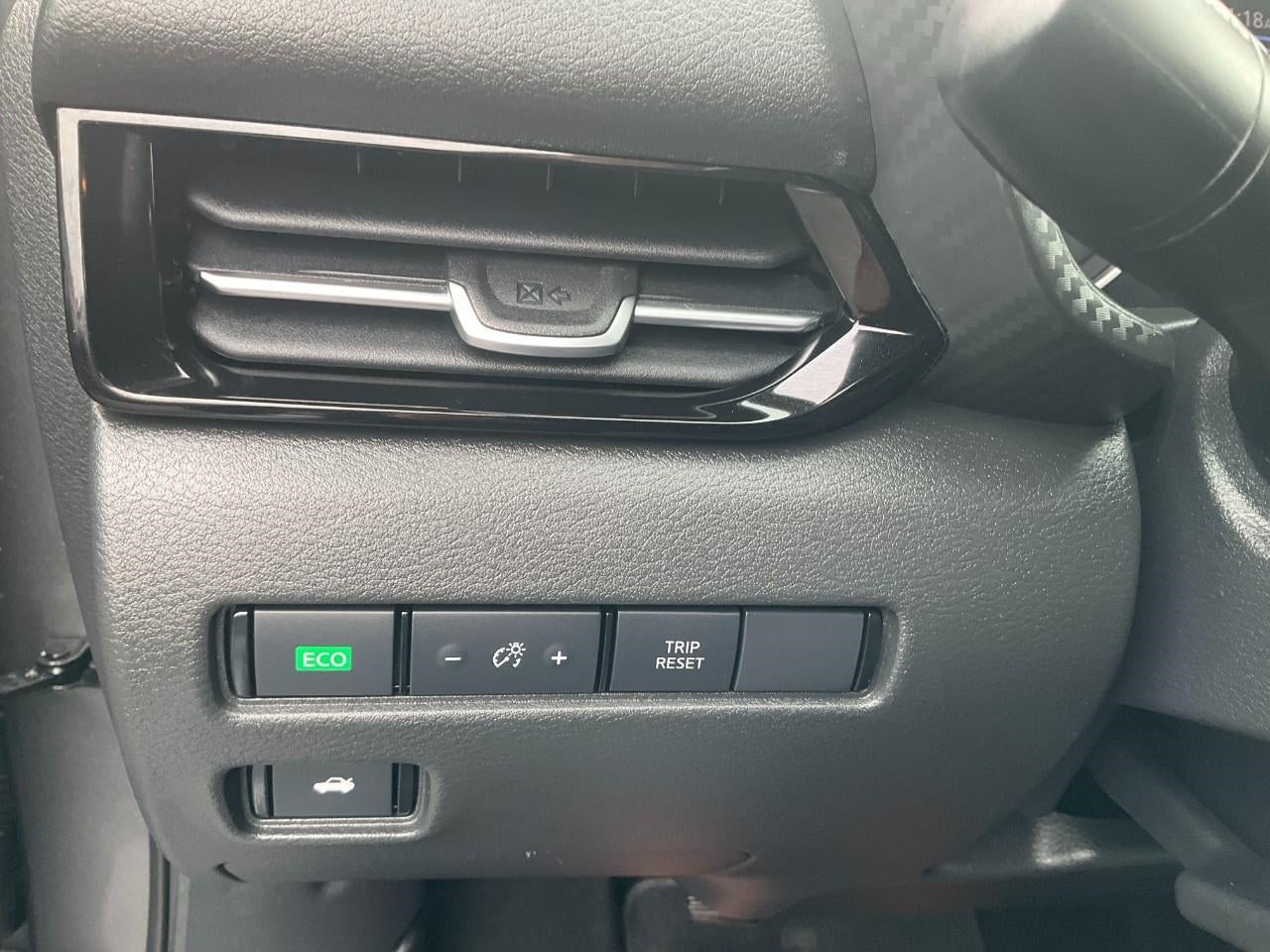 2020 Nissan Sentra SR Xtronic CVT