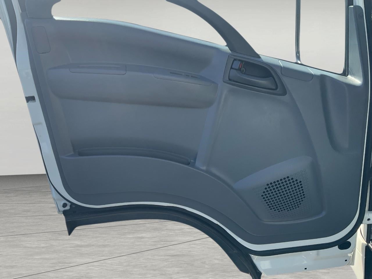 2019 Isuzu NPR HD TILT CAB