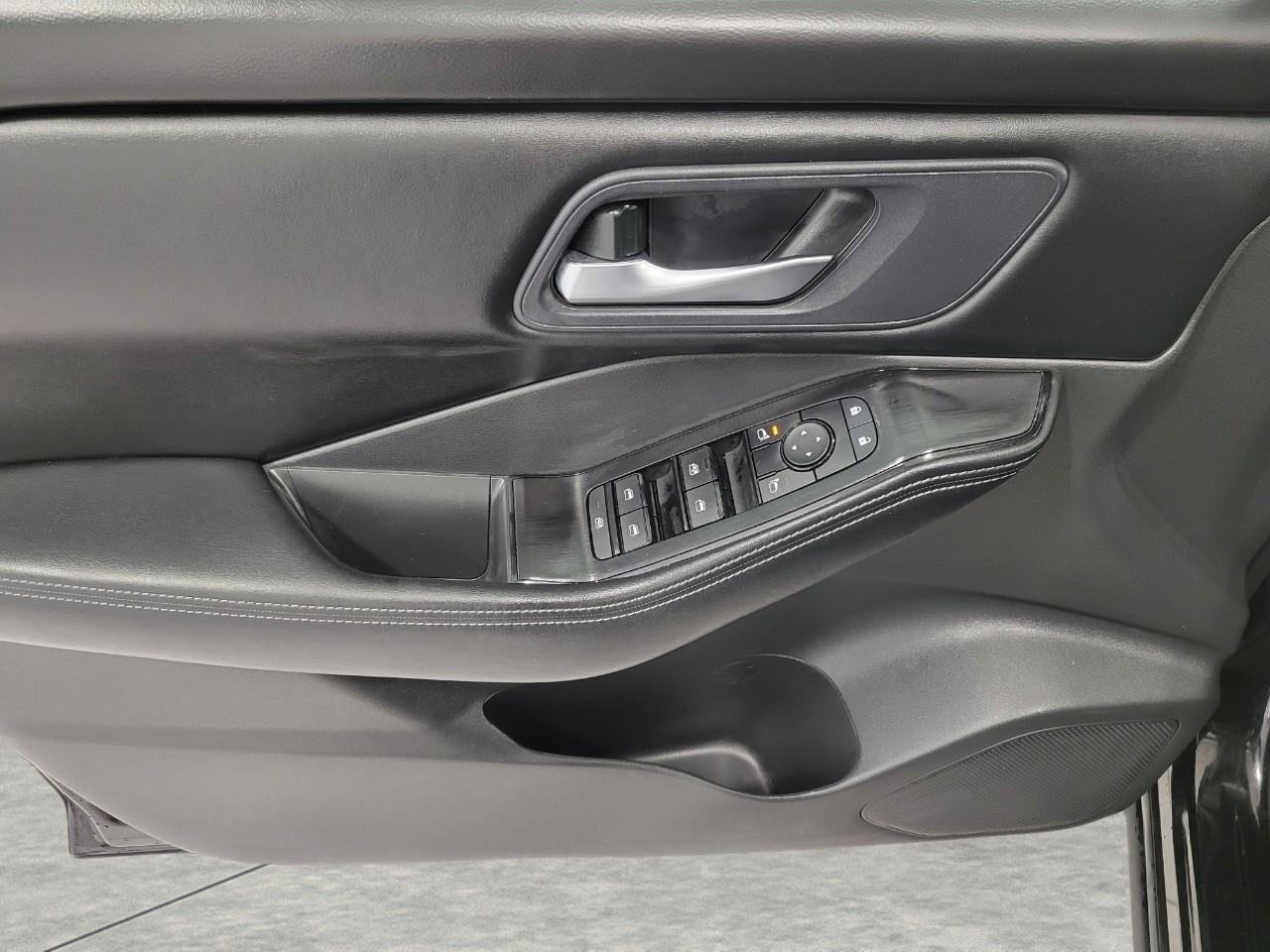 2025 Nissan Rogue SV Intelligent AWD