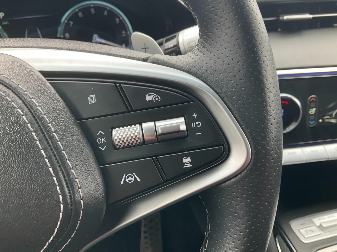 2024 Genesis GV70 2.5T AWD