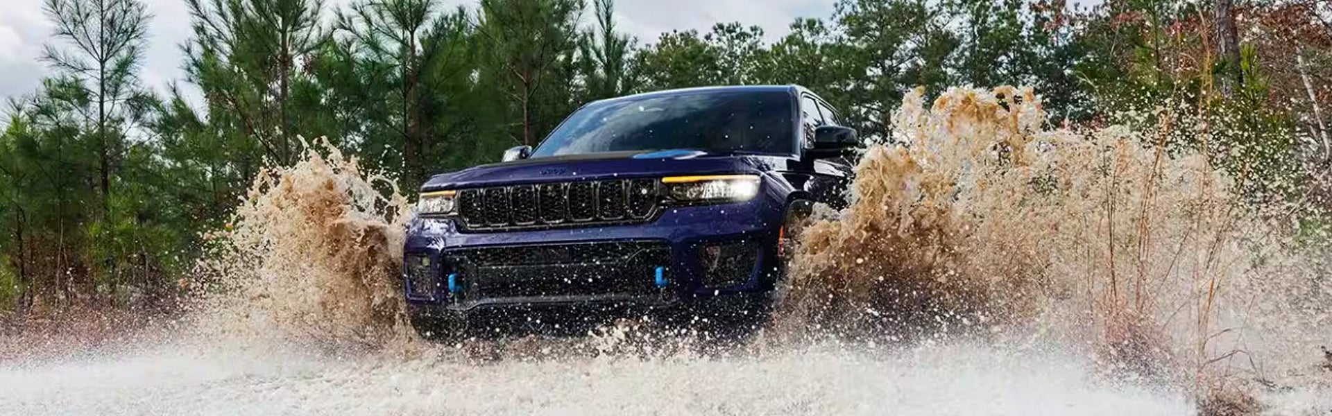 Jeep Grand Cherokee Interior technology Features